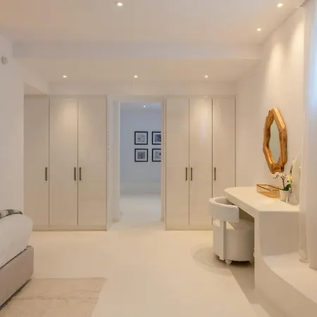 Villa Rabbit Silver Villa Mykonos By Genesis Villas